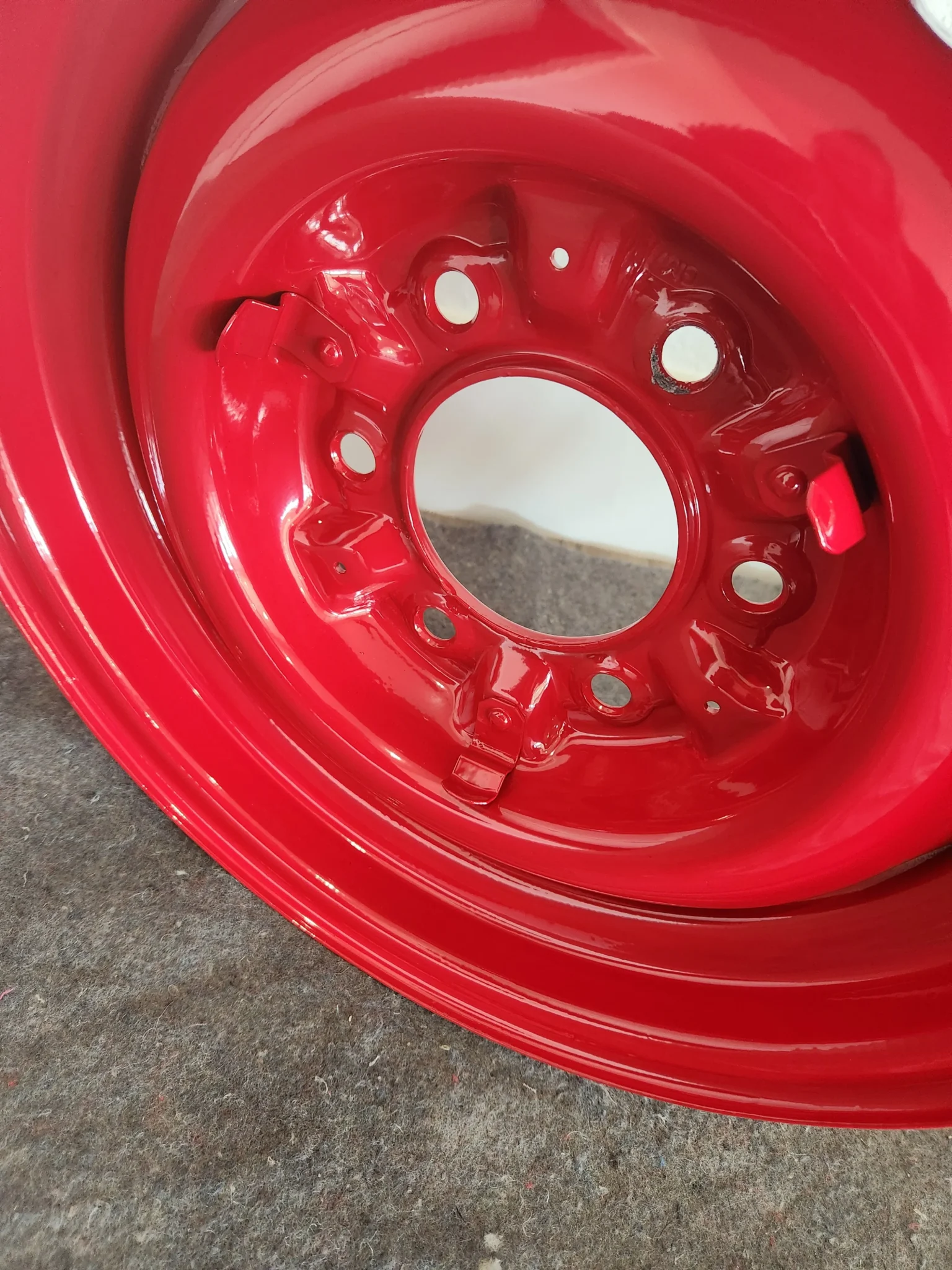 Armadillo Red wheel_result